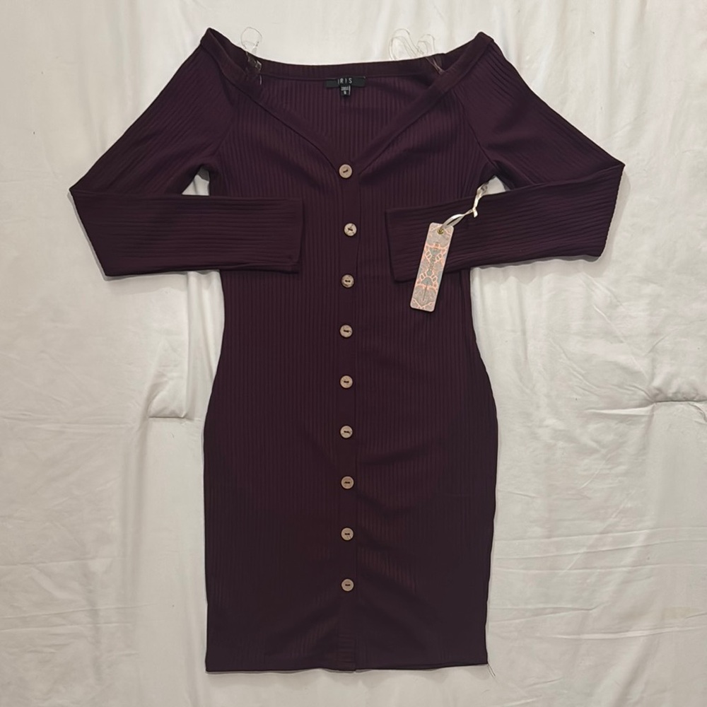 Elegant Off-Shoulder Burgundy Dress